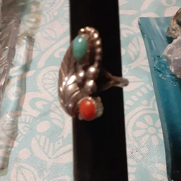 Vintage Navajo Turquoise & Coral Ring Sz 7 - Picture 3 of 4
